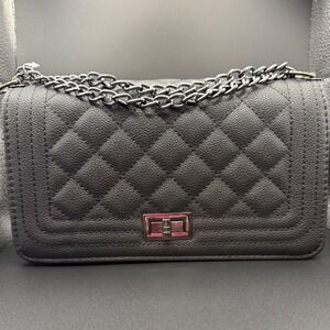 Alfa Bags Classic Collection Black Quilted Flap Chain Crossbody Bag‎